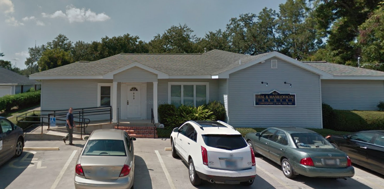 Exterior Picture of the Thibodaux Office of Oral Facial Surgery Center